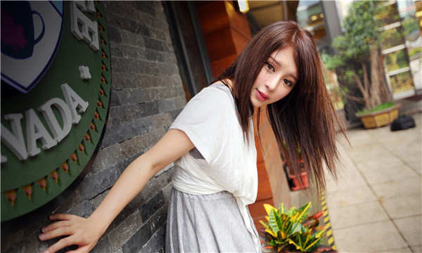 新余想找一个女性生孩子给报酬-｛找个女人生孩子多少钱｝